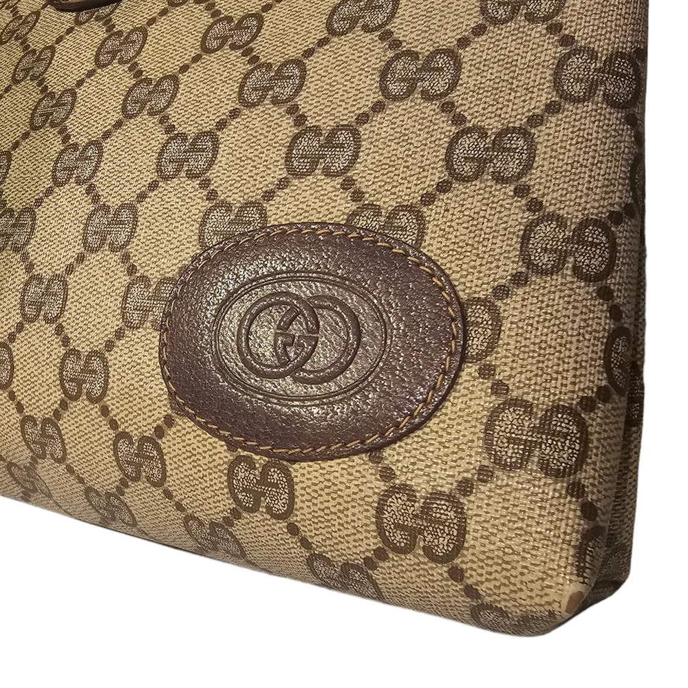 VINTAGE GUCCI CLUTCH - Picture 7 of 14